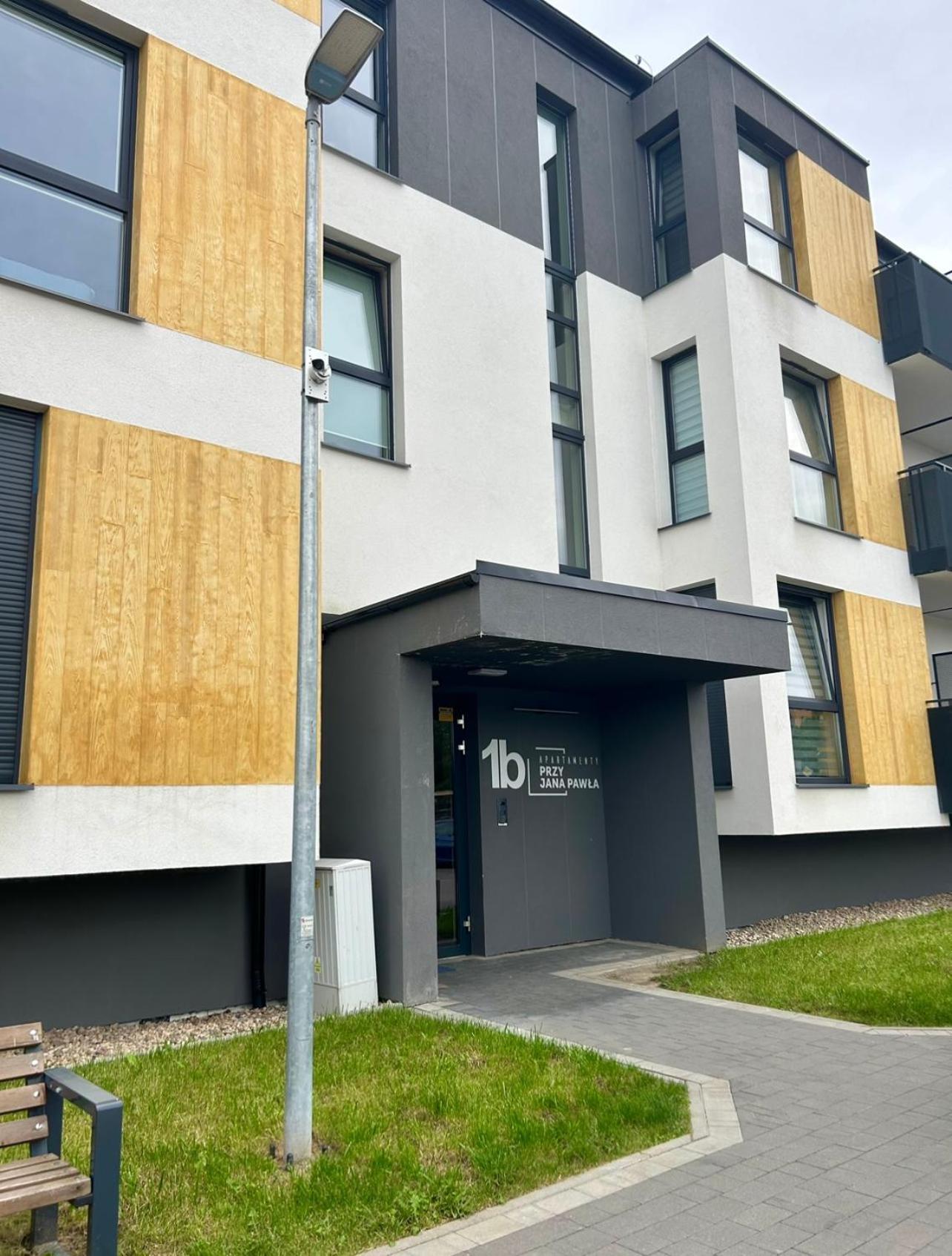 Lubiń Charming Apartment מראה חיצוני תמונה